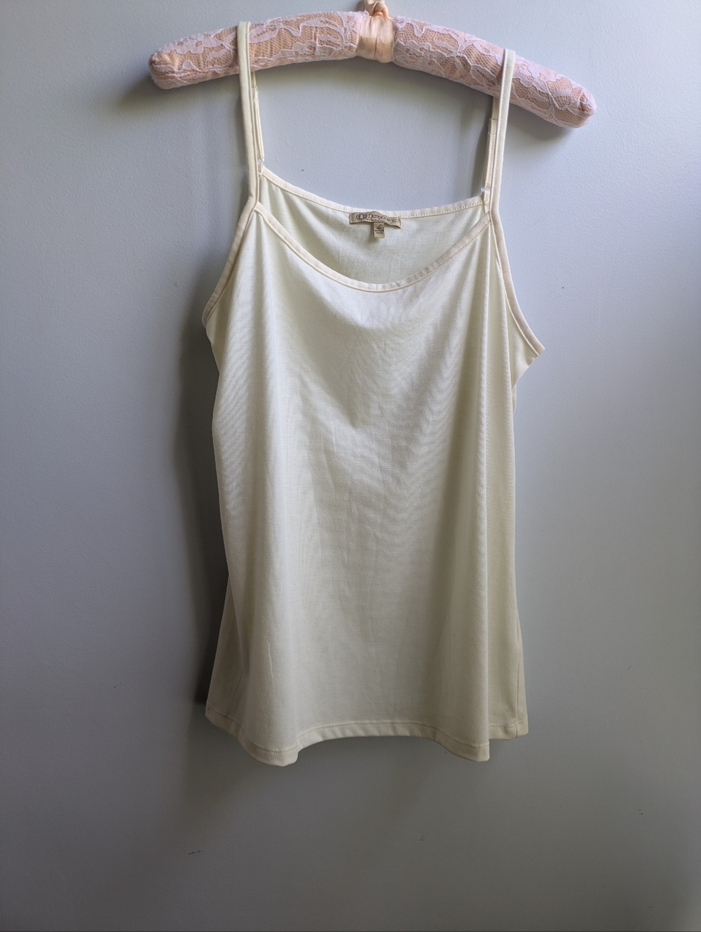 NWOT...Democracy Cream Boho Crochet/Lace Fringed Top w/camisole - Size L - Picture 9 of 14